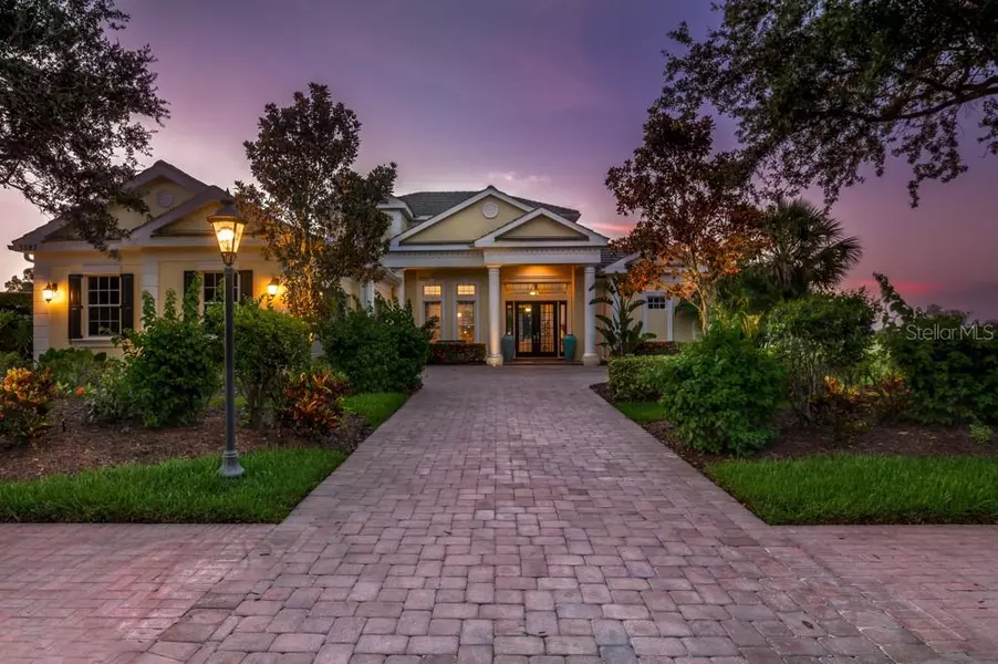 3397 FOUNDERS CLUB DR, Sarasota, FL 34240