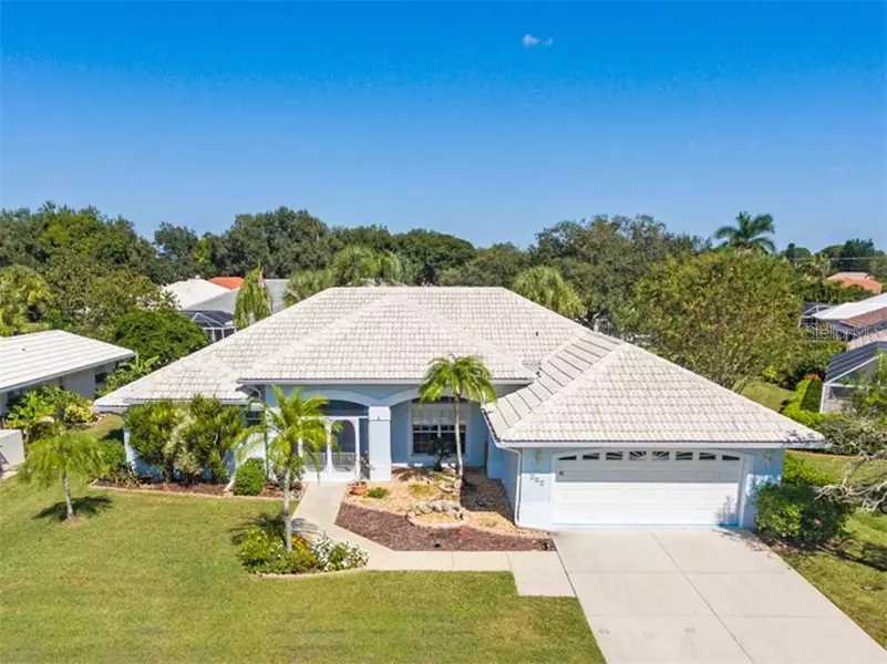 307 ROSELING CIR, Venice, FL 34293