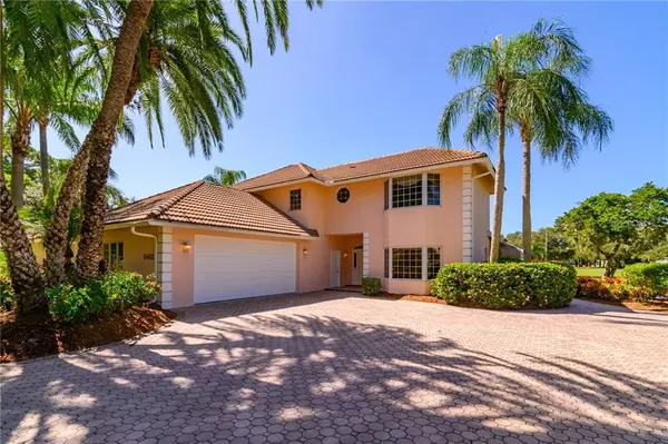 Sarasota, FL 34243,5482 GOLF POINTE DR