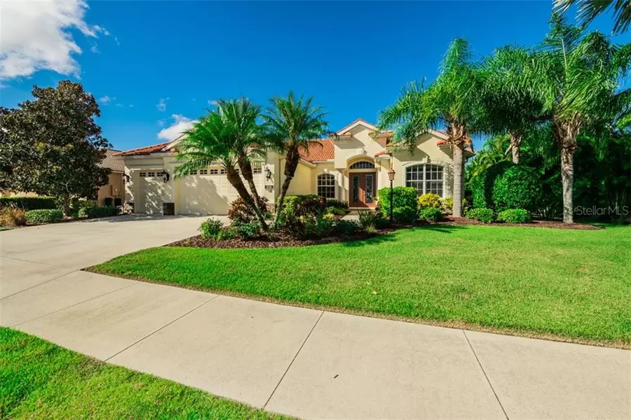 6710 LADYFISH TRL, Lakewood Ranch, FL 34202