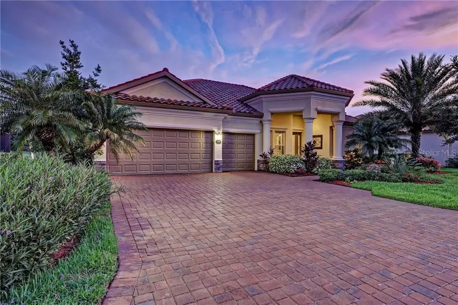 8108 HERITAGE GRAND PL, Bradenton, FL 34212