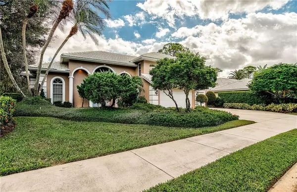 Sarasota, FL 34238,8241 SHADOW PINE WAY