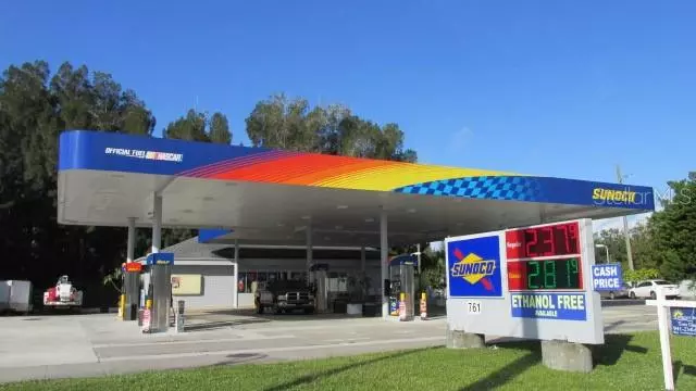 Nokomis, FL 34275,761 TAMIAMI TRL N