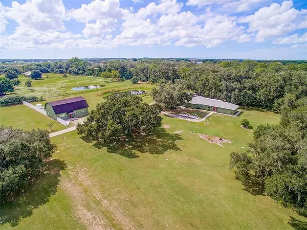 Sarasota, FL 34240,1165 FOX CREEK DR