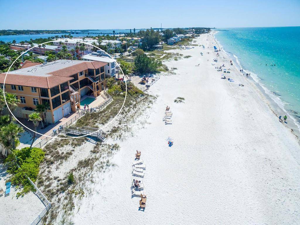 1710 GULF DR N #E, Bradenton Beach, FL 34217