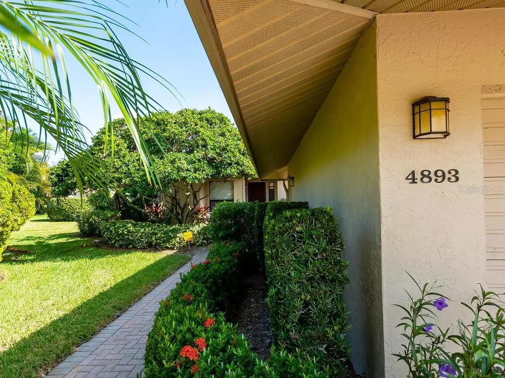 Sarasota, FL 34231,4893 KESTRAL PARK WAY N #29