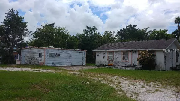 802 COLONIA LN E, Nokomis, FL 34275