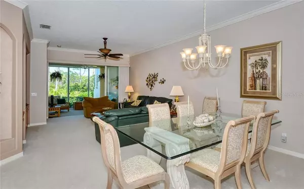 Sarasota, FL 34238,9421 FOREST HILLS CIR