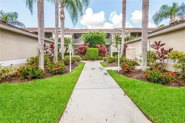 5271 MAHOGANY RUN AVE #724, Sarasota, FL 34241