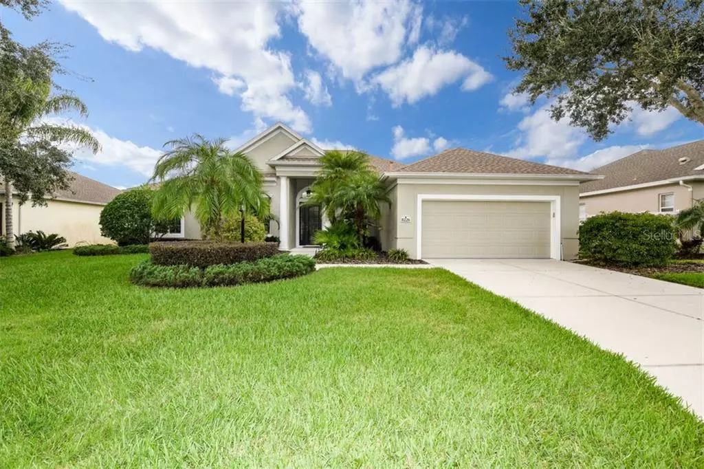 University Park, FL 34201,8226 PLANTERS KNOLL TER