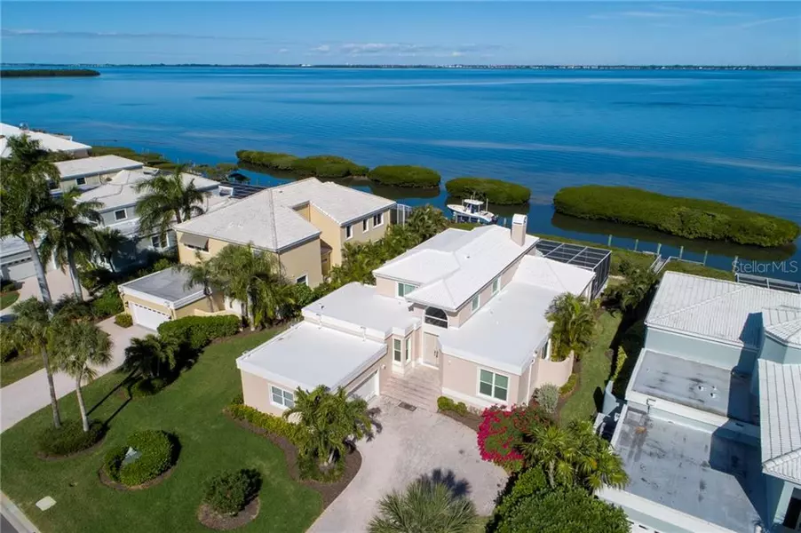 3488 MISTLETOE LN, Longboat Key, FL 34228