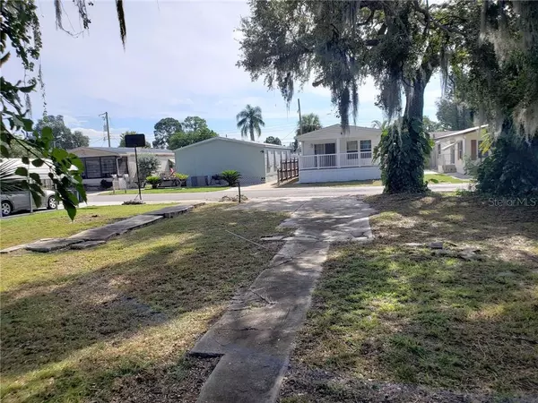 1109 50TH AVENUE PLZ W, Bradenton, FL 34207