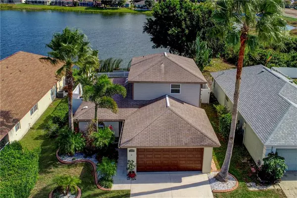 5513 COLONY LAKE LN, Sarasota, FL 34233