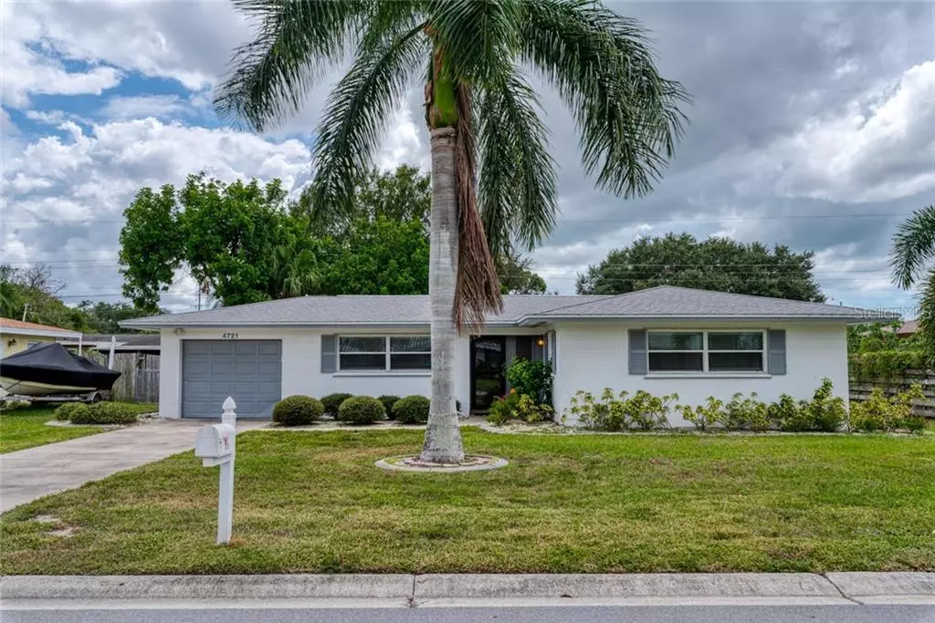 Sarasota, FL 34233,4721 LARK RIDGE CIR