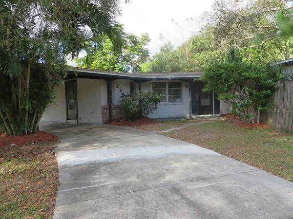 2320 MCINTOSH RD, Sarasota, FL 34232