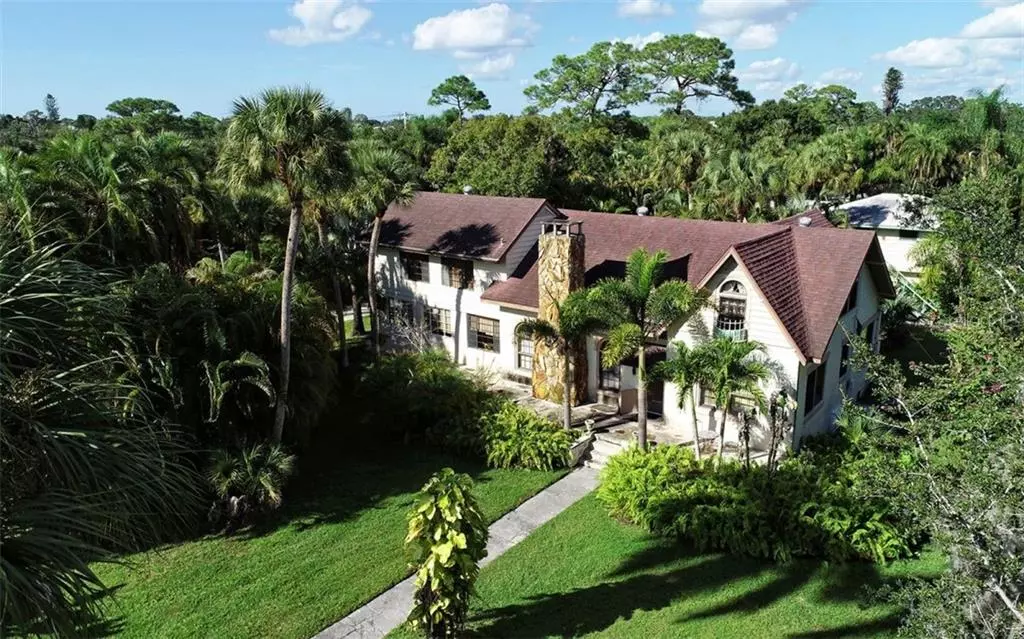 Nokomis, FL 34275,424 ALBEE RD W