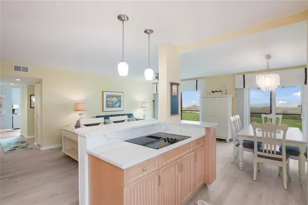 Longboat Key, FL 34228,4215 GULF OF MEXICO DR #101