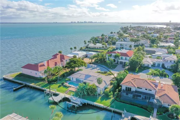 581 CHIPPING LN, Longboat Key, FL 34228
