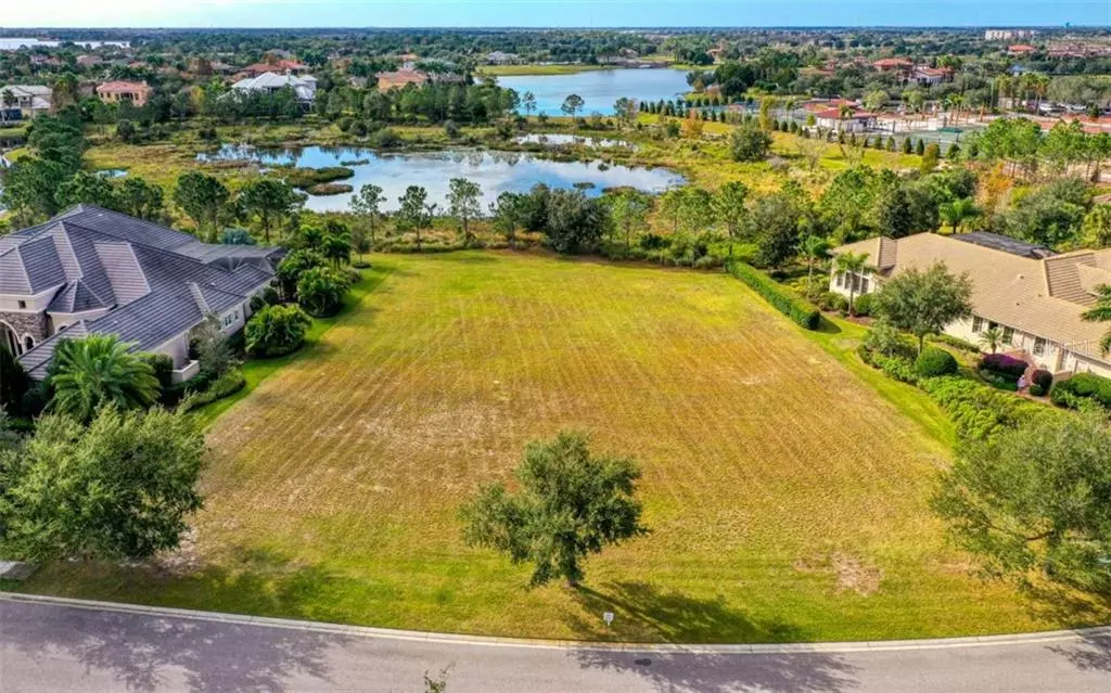 Lakewood Ranch, FL 34202,16108 CLEARLAKE AVE