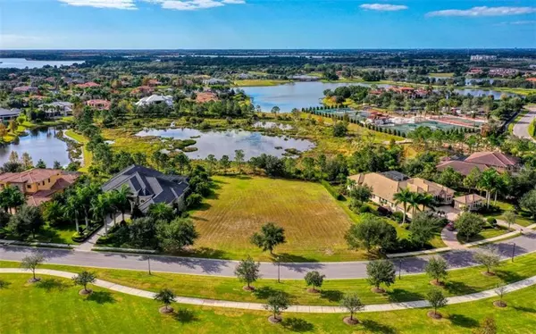 Lakewood Ranch, FL 34202,16108 CLEARLAKE AVE