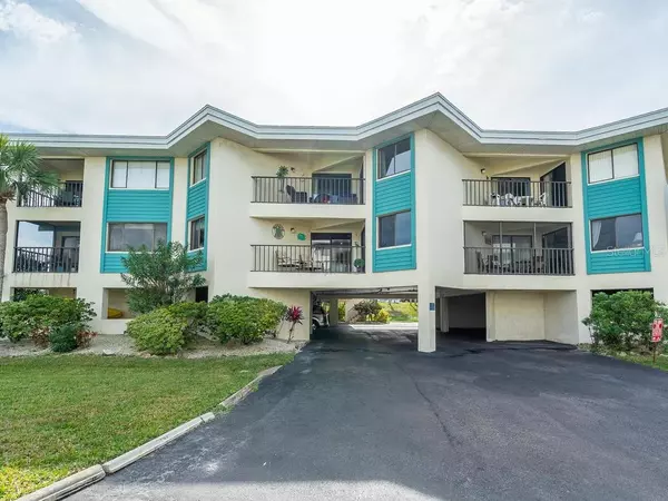 501 GULF DR N #303, Bradenton Beach, FL 34217