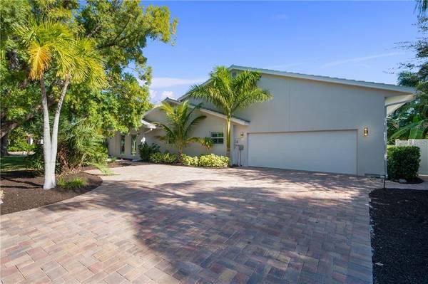 460 PHEASANT DR, Sarasota, FL 34236