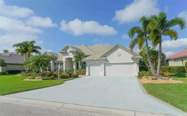 7946 ROYAL BIRKDALE CIR, Lakewood Ranch, FL 34202