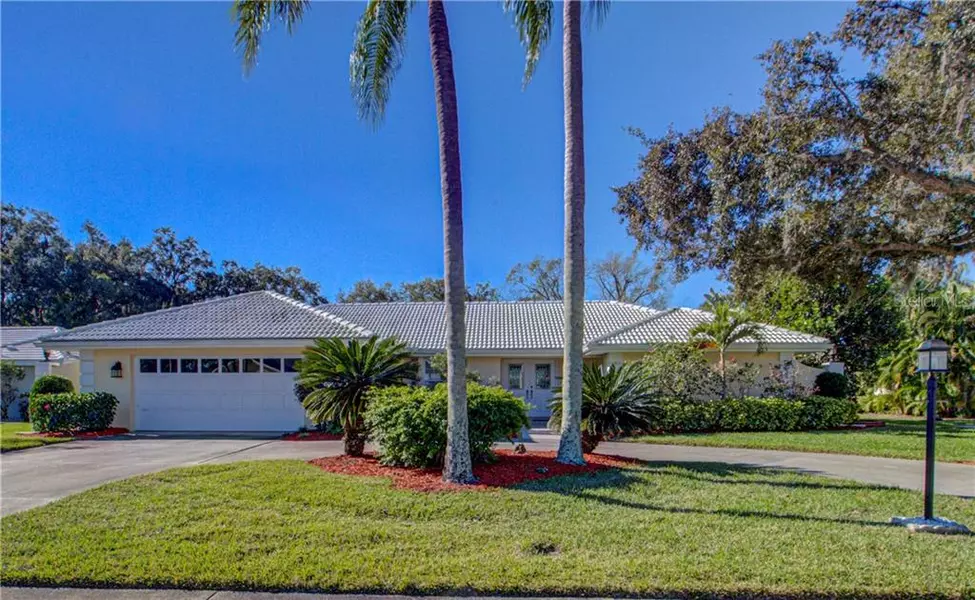 7924 BROADMOOR PINES BLVD, Sarasota, FL 34243