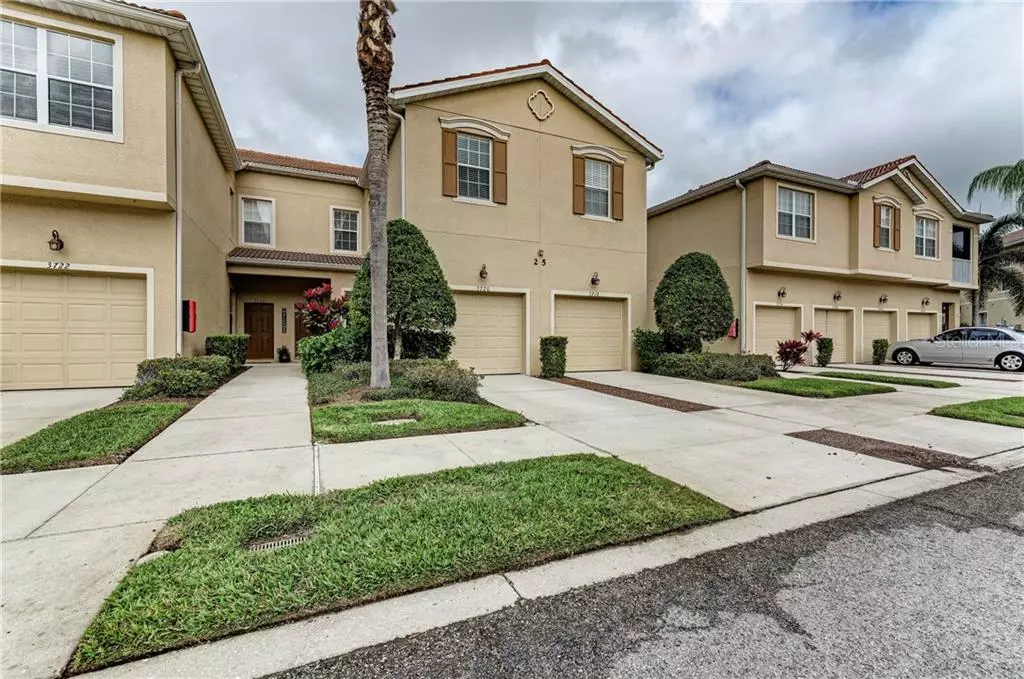 Sarasota, FL 34243,3720 PARKRIDGE CIR #25-103