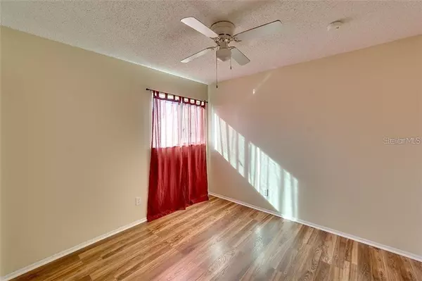 Sarasota, FL 34243,6881 WHITMAN WAY #6881