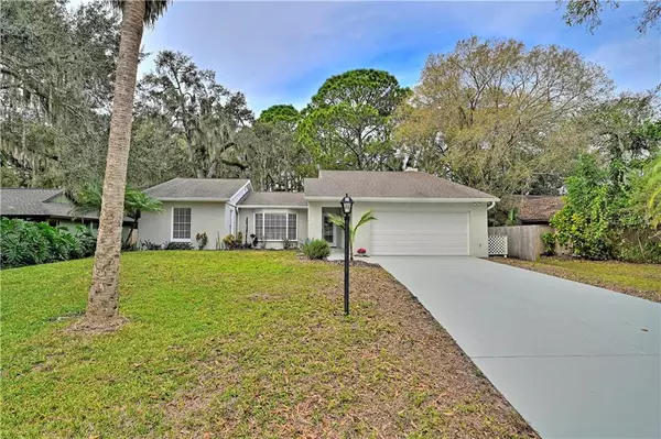 5259 CEDAR HAMMOCK DR, Sarasota, FL 34232