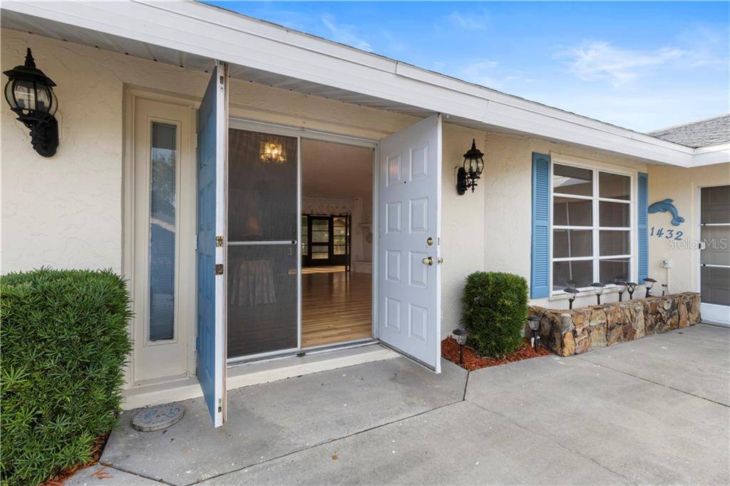 1432 STRADA D ARGENTO, Venice, FL 34292