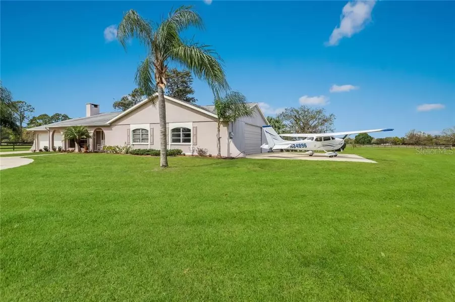 3844 BAY TREE RD, Sarasota, FL 34240