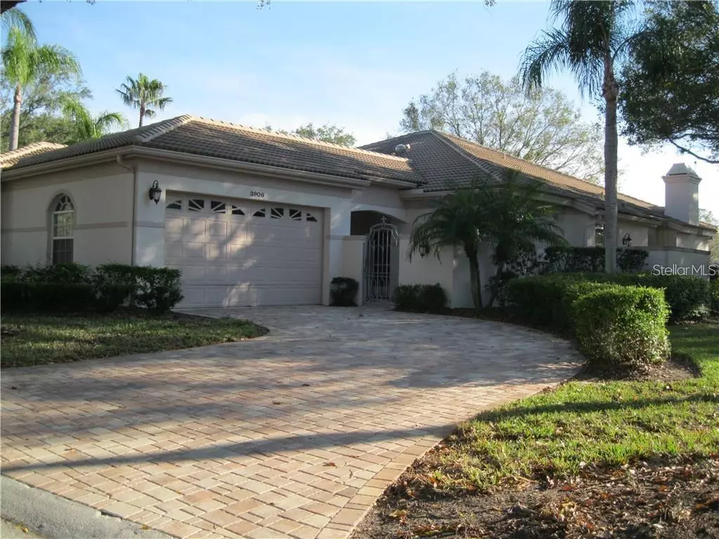 Sarasota, FL 34235,3906 CHATSWORTH GREENE #2