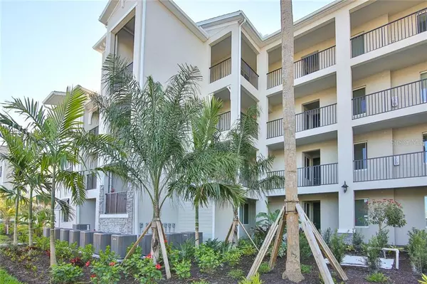 1020 TIDEWATER SHORES LOOP #302, Bradenton, FL 34208