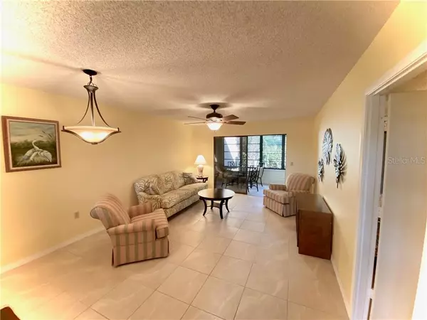 Bradenton, FL 34210,139 WILD PALM DR #139