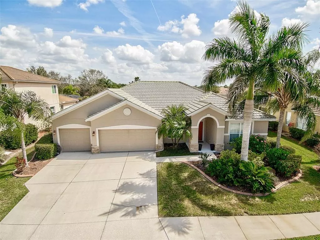 Sarasota, FL 34240,1334 WESTERN PINE CIR