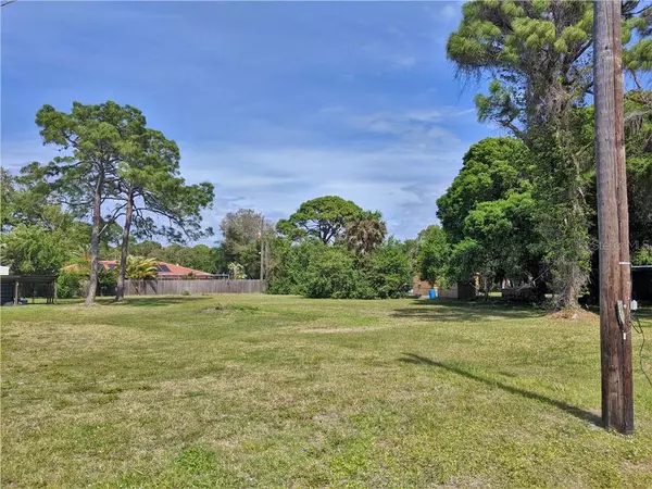 GULF AVE, Nokomis, FL 34275