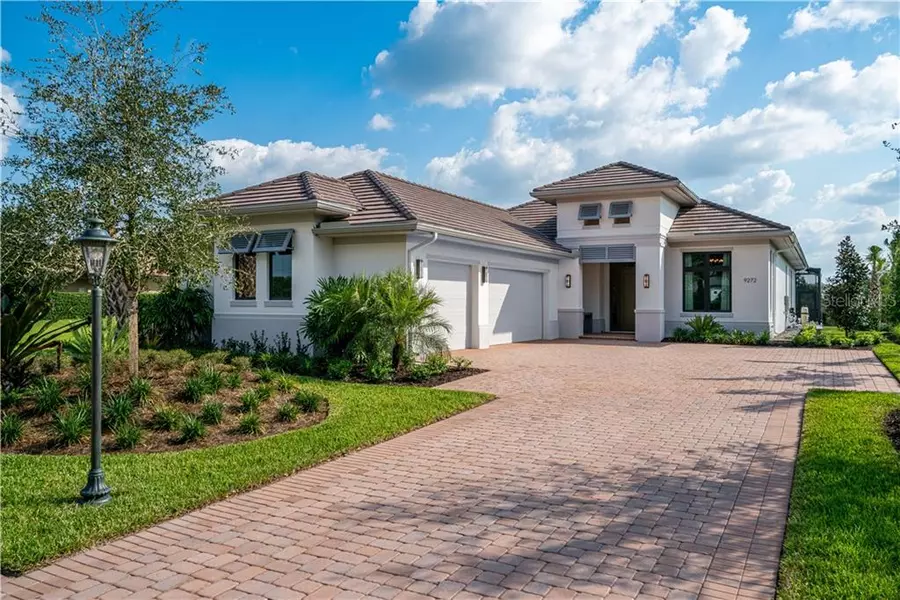 9272 MCDANIEL LN, Sarasota, FL 34240