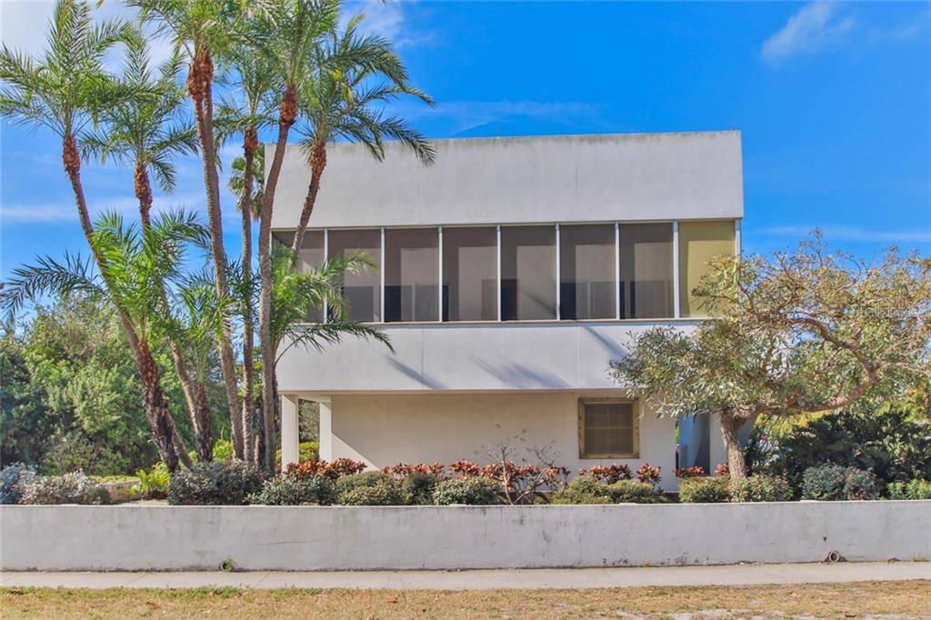 417 N BAY BLVD, Anna Maria, FL 34216
