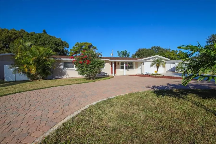 4634 MACEACHEN BLVD, Sarasota, FL 34233