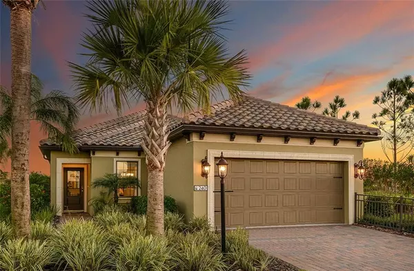 240 CARLINO DR, Nokomis, FL 34275