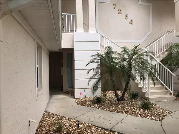 Sarasota, FL 34243,7234 ELEANOR CIR #102