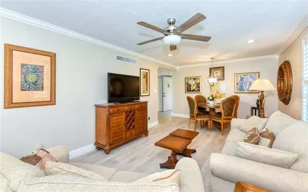 Longboat Key, FL 34228,4340 FALMOUTH DR #D101