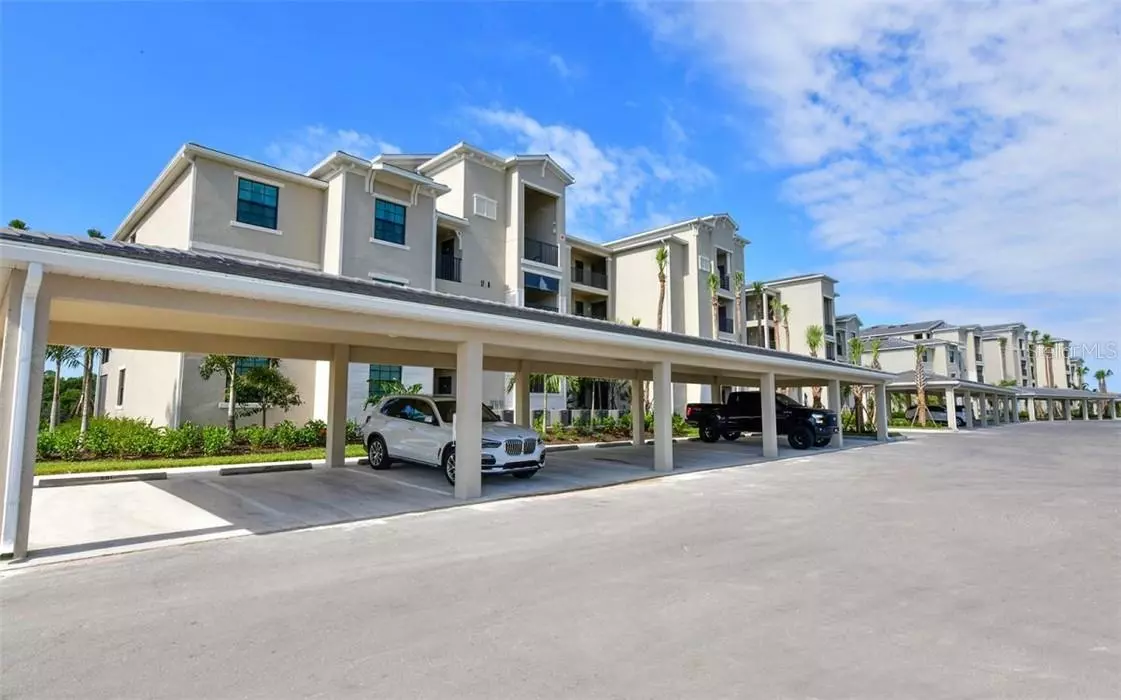 Lakewood Ranch, FL 34211,17520 GAWTHROP DR #203
