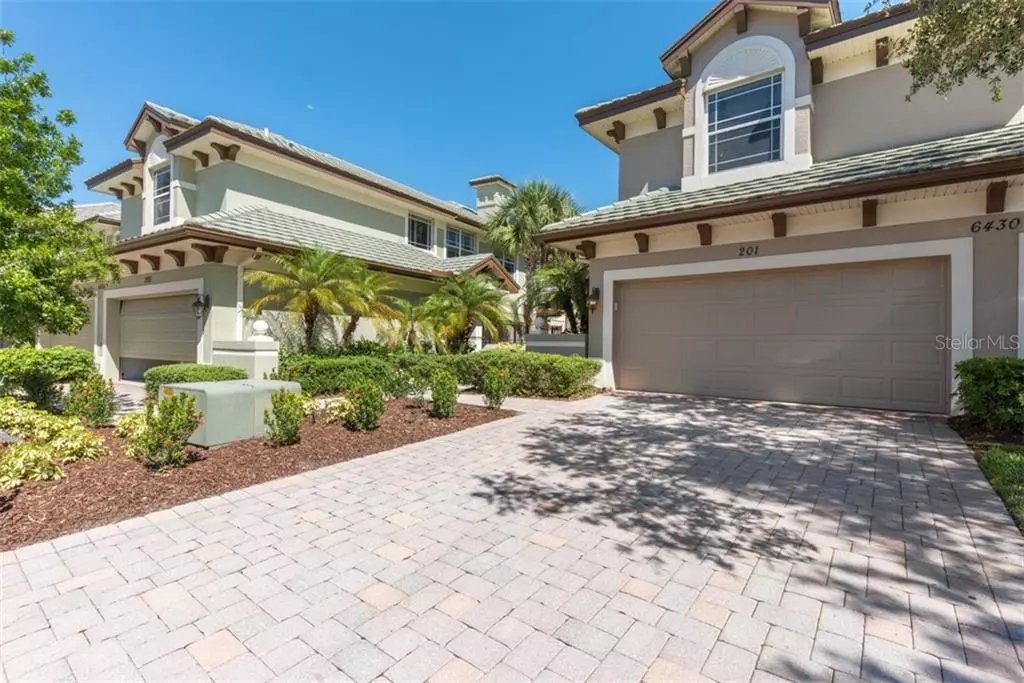 Lakewood Ranch, FL 34202,6430 MOORINGS POINT CIR #201