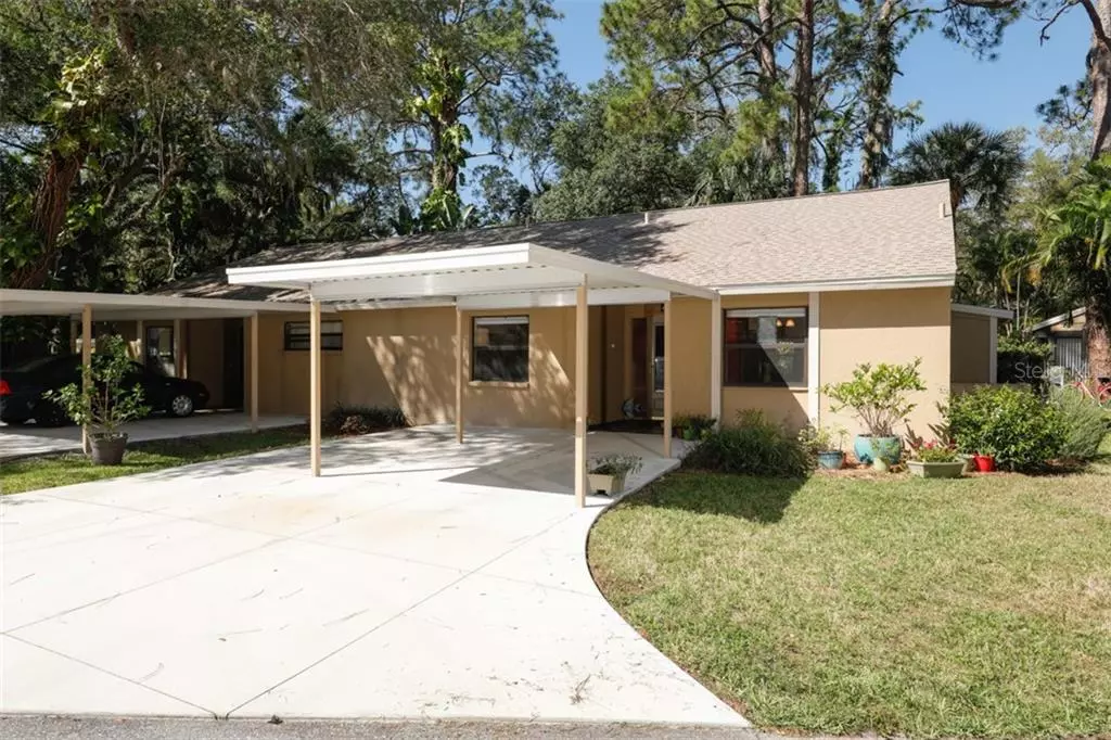 Sarasota, FL 34234,4903 VILLAGE GARDENS DR #196