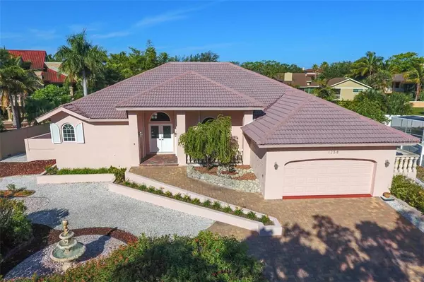 Sarasota, FL 34242,1258 TREE BAY LN