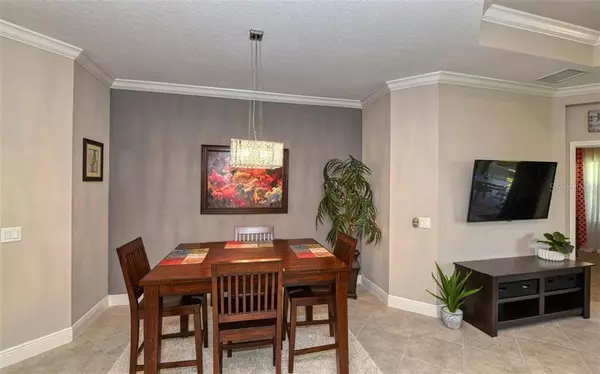 Sarasota, FL 34243,6411 POSITANO CT