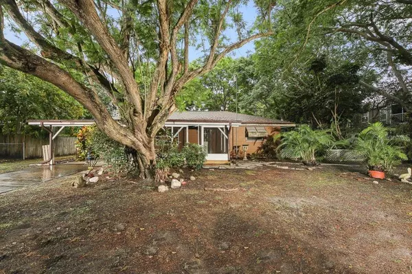 3305 3RD ST E, Bradenton, FL 34208